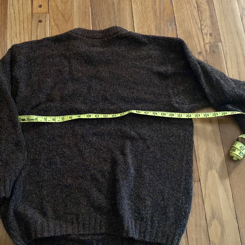 Size XL sweater by Riggings - Picture 2 of 4